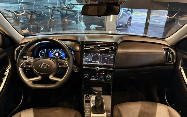 imagem-https://www.socarrao.com.br/sc-vehicle-images-prod/3431458/1787662297505-app-photos-fhnAykg9953BVl4LffrfoH85lUqRNuQR.jpg