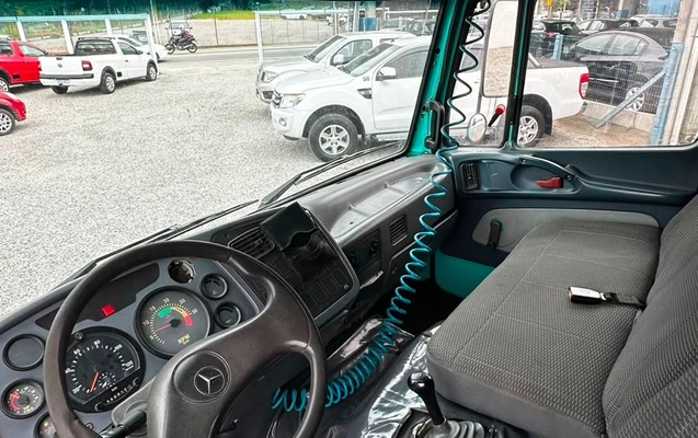 imagem-https://www.socarrao.com.br/sc-vehicle-images-prod/3431514/1787662360064-gb-d428a7f.jpeg