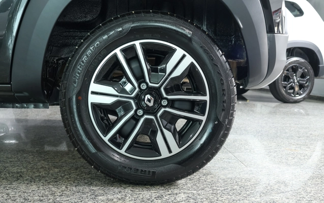 imagem-https://www.socarrao.com.br/sc-vehicle-images-prod/3431572/1787662427528-19024224-e729-4987-b155-2fa882f8025a.jpg