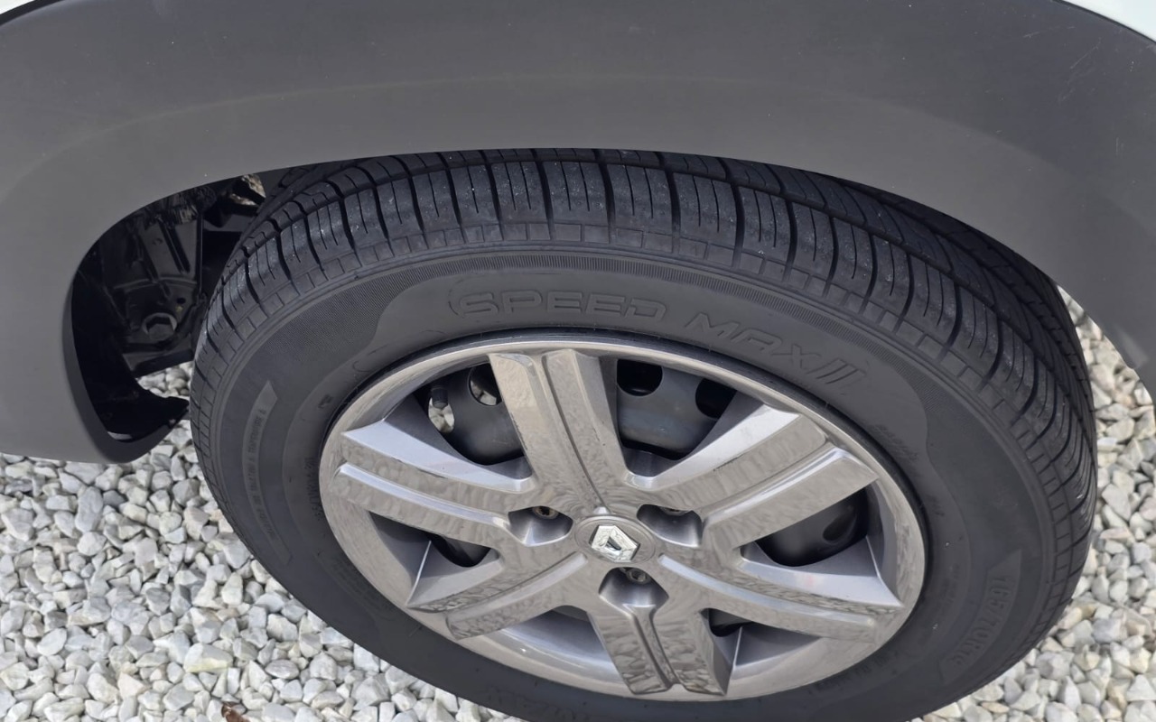 imagem-https://www.socarrao.com.br/sc-vehicle-images-prod/3431587/1787662462122-V2hhdHNBcHAgSW1hZ2UgMjAyNi0wNi0xOSBhdCAxMy40NS4wMiAoMSkuanBlZw.jpeg