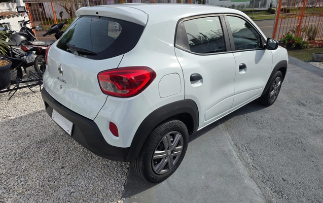 imagem-https://www.socarrao.com.br/sc-vehicle-images-prod/3431587/1787662462437-V2hhdHNBcHAgSW1hZ2UgMjAyNi0wNi0xOSBhdCAxMy40NC41OSAoMSkuanBlZw.jpeg