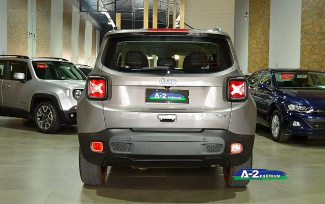 imagem-https://www.socarrao.com.br/sc-vehicle-images-prod/3431648/1787662546806-8413216_12_B_4027599246.jpeg