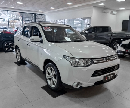 Mitsubishi OUTLANDER 3.0/ GT 3.0 V6 Aut. 2015 Branco — foto 1 de 3