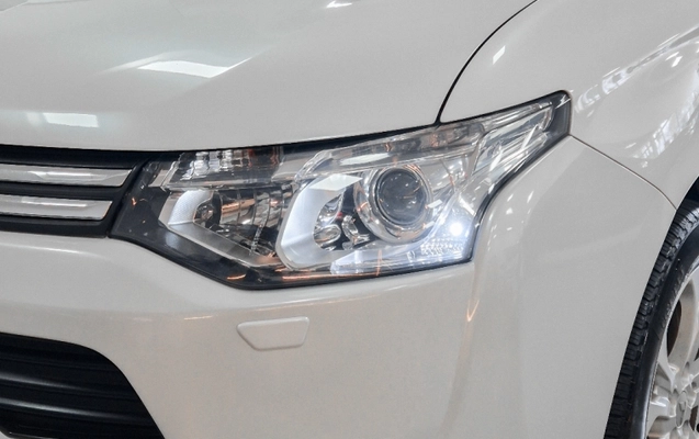 imagem-https://www.socarrao.com.br/sc-vehicle-images-prod/3431675/1788440343145-n7kqi6kmYOP50HAW4XaDrWdZPGjbvQVP.jpg