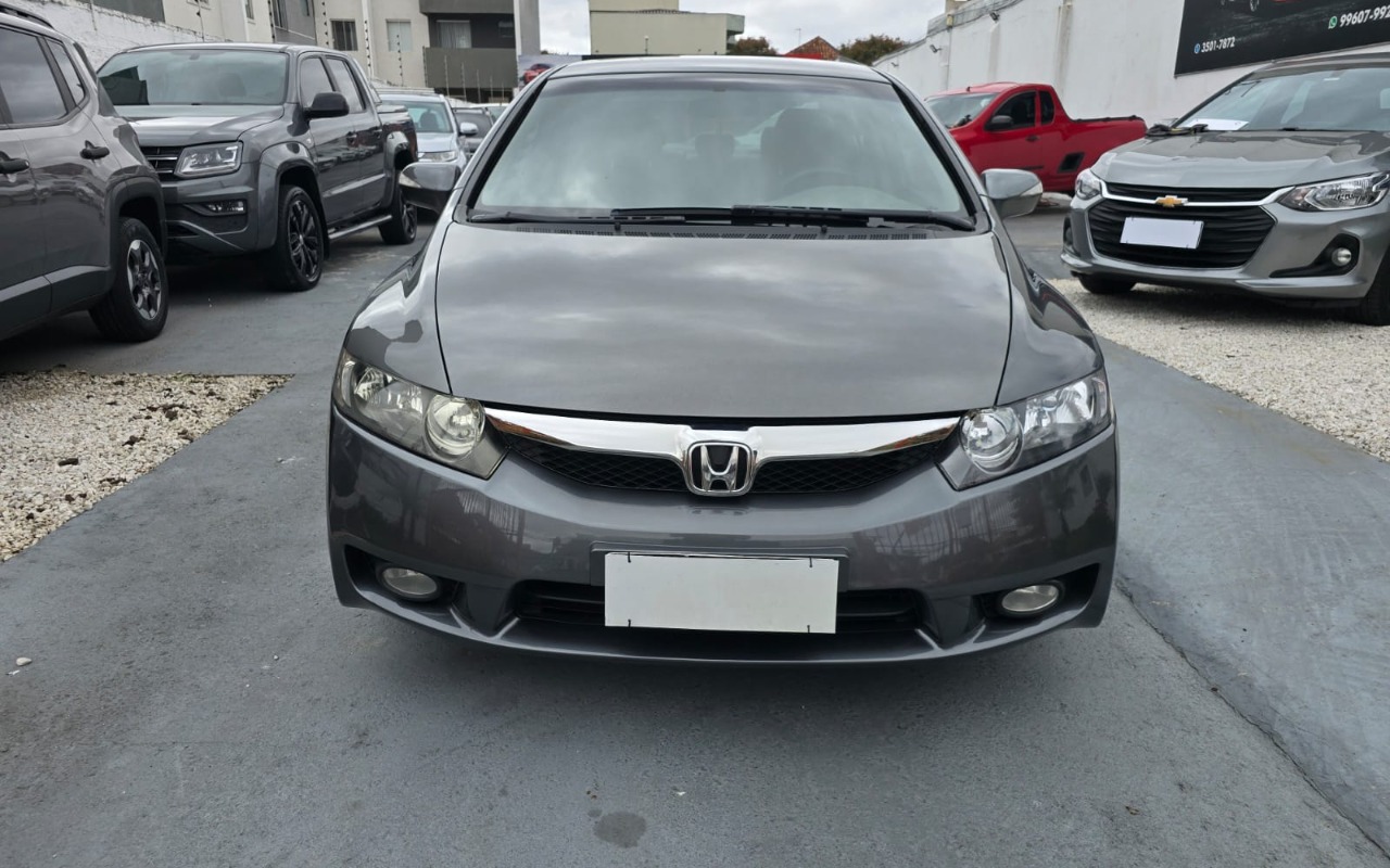 imagem-https://www.socarrao.com.br/sc-vehicle-images-prod/3431818/1787662853244-V2hhdHNBcHAgSW1hZ2UgMjAyNi0wNi0wMyBhdCAxMi4wOS4wNSAoMSkuanBlZw.jpeg