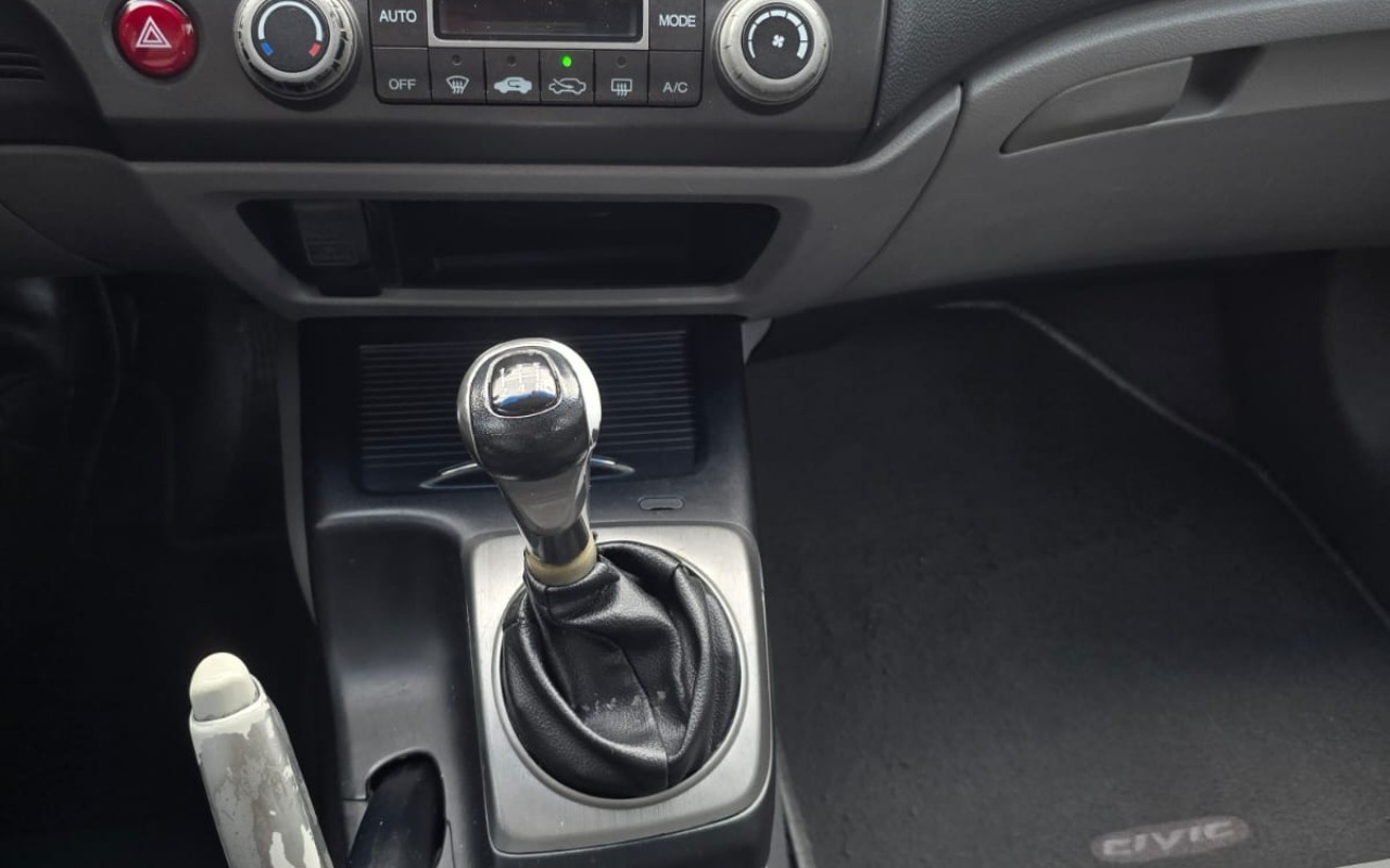 imagem-https://www.socarrao.com.br/sc-vehicle-images-prod/3431818/1787662853379-V2hhdHNBcHAgSW1hZ2UgMjAyNi0wNi0wMyBhdCAxMi4wOS4zMyAoMSkuanBlZw.jpeg