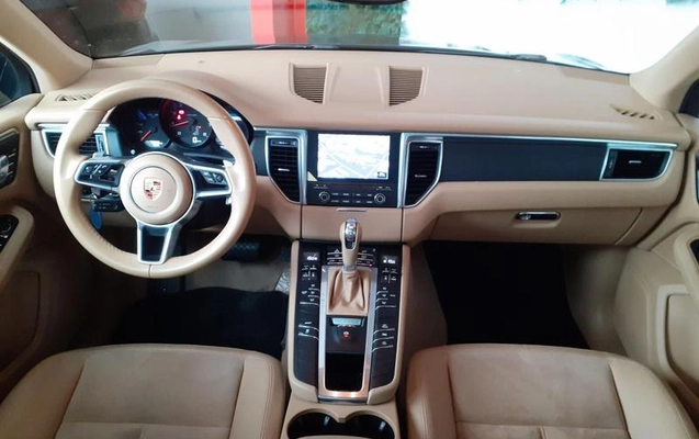 imagem-https://www.socarrao.com.br/sc-vehicle-images-prod/3431977/1789651365698-8364457_0_B_98e73ac674.jpeg