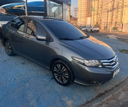 Honda City 2014 Cinza — foto 1 de 3
