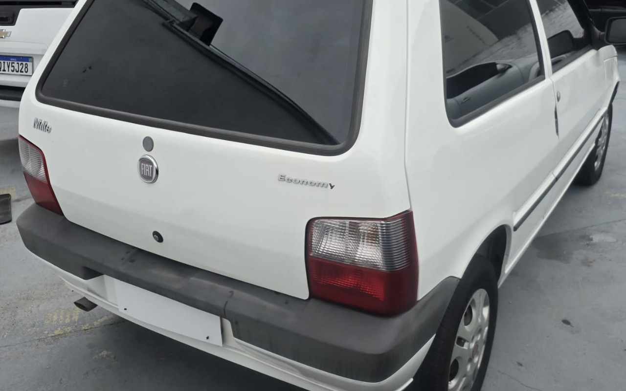 imagem-https://www.socarrao.com.br/sc-vehicle-images-prod/3432058/1787663472626-V2hhdHNBcHAgSW1hZ2UgMjAyNi0wNy0xNCBhdCAxMy4zNy4zMy5qcGVn.jpeg
