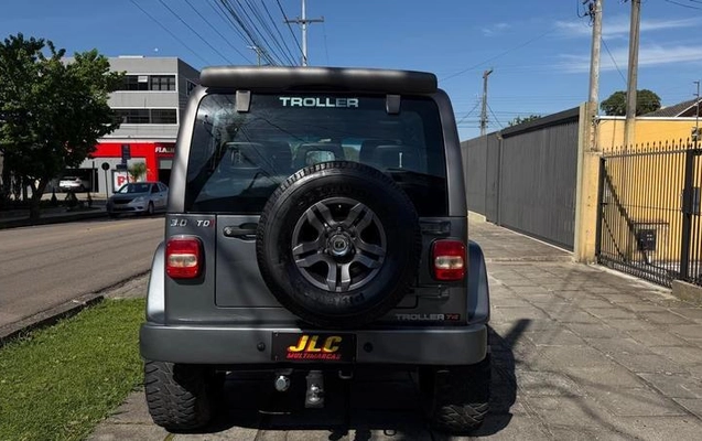 imagem-https://www.socarrao.com.br/sc-vehicle-images-prod/3432094/1789580936676-8410221_0_B_8527f5576c.jpeg