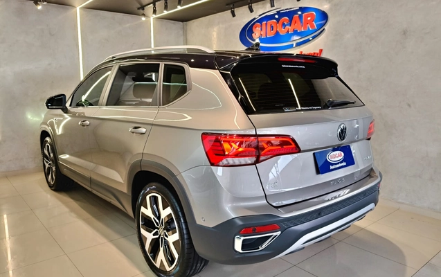 imagem-https://www.socarrao.com.br/sc-vehicle-images-prod/3432097/1787663864512-003_2aaf42453fa83ebee12d5b11e6c34308.jpeg