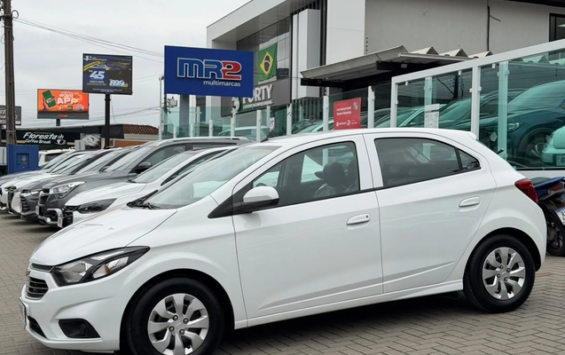 imagem-https://www.socarrao.com.br/sc-vehicle-images-prod/3432179/1787664013149-003_b8a24c937773e95ccf943779ba5d1300.jpeg