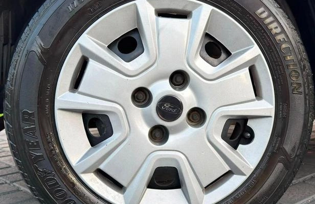 imagem-https://www.socarrao.com.br/sc-vehicle-images-prod/3432346/1789133219999-8377872_9_B_89d82c3b36.jpeg