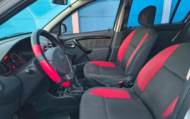 imagem-https://www.socarrao.com.br/sc-vehicle-images-prod/3432362/1787861530094-8410087_2_B_437df32327.jpeg