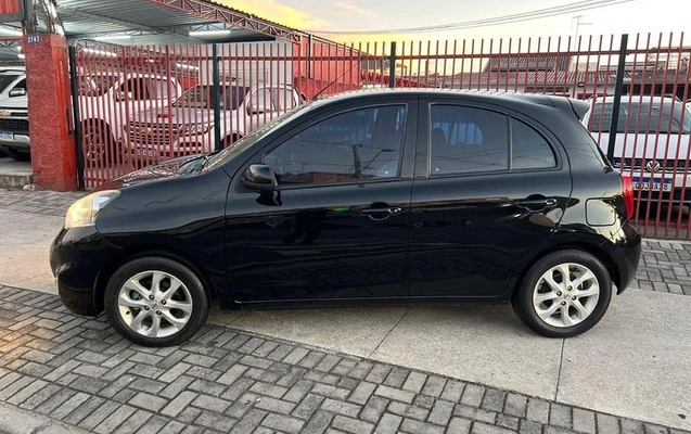 imagem-https://www.socarrao.com.br/sc-vehicle-images-prod/3432415/1787771962969-8246976_12_B_b19be619e8.jpeg