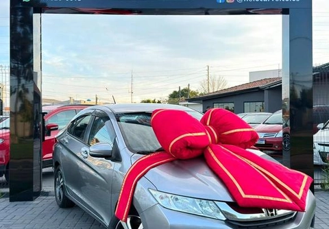 Honda City 2015 Cinza — foto 1 de 3
