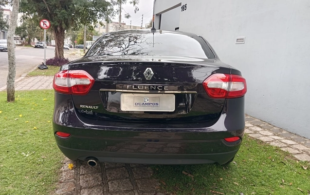imagem-https://www.socarrao.com.br/sc-vehicle-images-prod/3432423/1787664869358-vehicle_image_1787664789_37b0c87ea6b1f806f8e1df0bd792ece0.jpeg