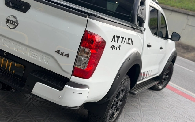 imagem-https://www.socarrao.com.br/sc-vehicle-images-prod/3432432/1787664706709-003_d22137cb5d85d18852ff96db1961eb0b.jpeg
