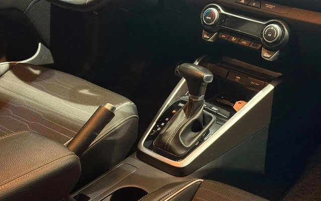 imagem-https://www.socarrao.com.br/sc-vehicle-images-prod/3432443/1788548949544-8413457_10_B_e2e7db706f.jpeg