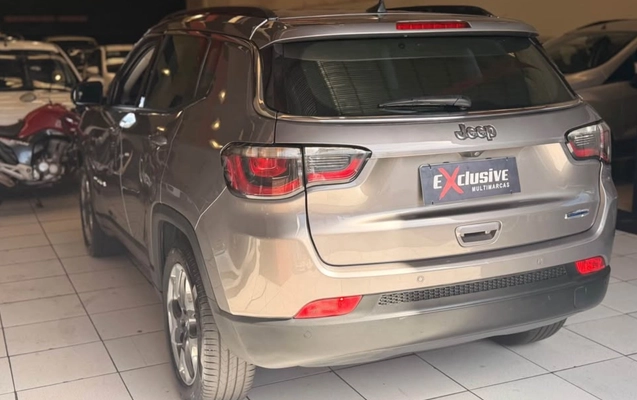 imagem-https://www.socarrao.com.br/sc-vehicle-images-prod/3432447/1787664827262-Q09NUEFTUyAyMDE5Ny5qcGc.jpg