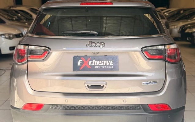 imagem-https://www.socarrao.com.br/sc-vehicle-images-prod/3432447/1787664827455-Q09NUEFTUyAyMDE5OS5qcGc.jpg