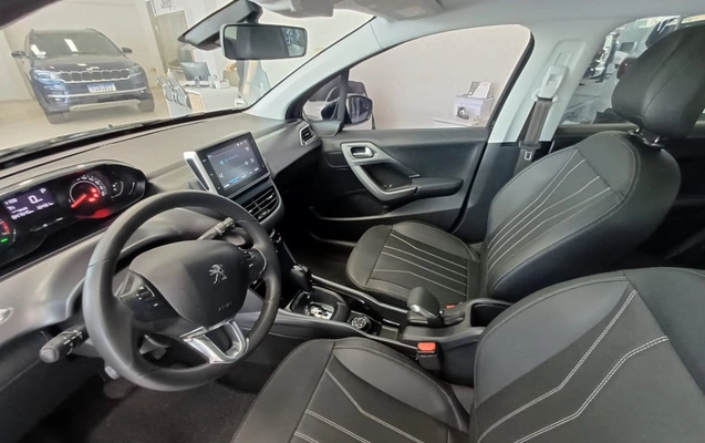 imagem-https://www.socarrao.com.br/sc-vehicle-images-prod/3432457/1789133792190-vehicle_image_1787664834_fb2e6fdf34dbb6fe3fd1e5d6b9087570.jpeg