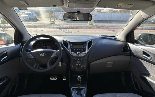 imagem-https://www.socarrao.com.br/sc-vehicle-images-prod/3432789/1788457788234-003_2a6a0ae97b3c1e7f2b6d6440795c621d.jpeg