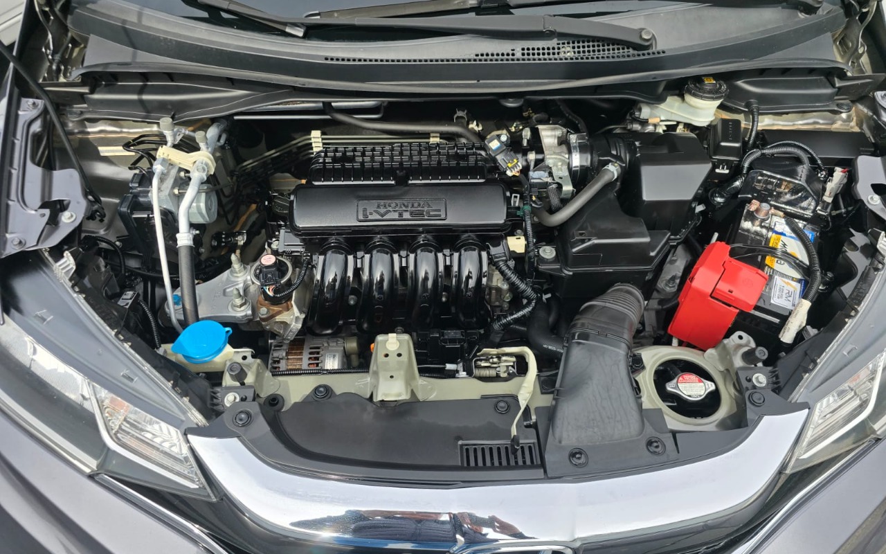 imagem-https://www.socarrao.com.br/sc-vehicle-images-prod/3432805/1787665743745-V2hhdHNBcHAgSW1hZ2UgMjAyNi0wNi0yMyBhdCAxMi40OS4xMi5qcGVn.jpeg