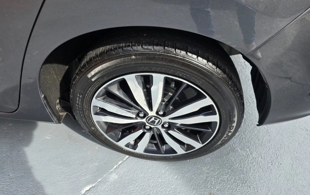 imagem-https://www.socarrao.com.br/sc-vehicle-images-prod/3432805/1787665744640-V2hhdHNBcHAgSW1hZ2UgMjAyNi0wNi0yMyBhdCAxMi40OS4xMC5qcGVn.jpeg