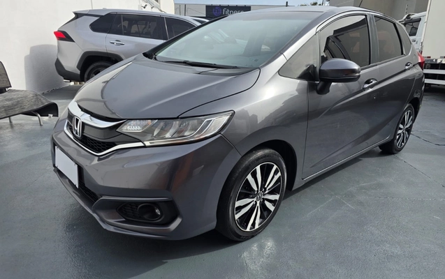 imagem-https://www.socarrao.com.br/sc-vehicle-images-prod/3432805/1787665745182-V2hhdHNBcHAgSW1hZ2UgMjAyNi0wNi0yMyBhdCAxMi40OS4wNi5qcGVn.jpeg