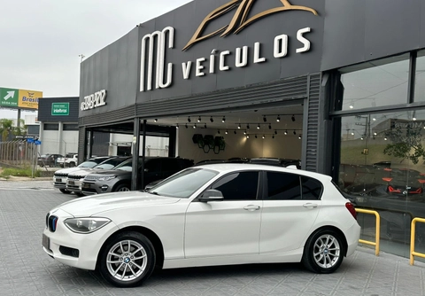 Bmw 116i 1.6 TB 16V 136cv 5p 2013 Branco — foto 1 de 3