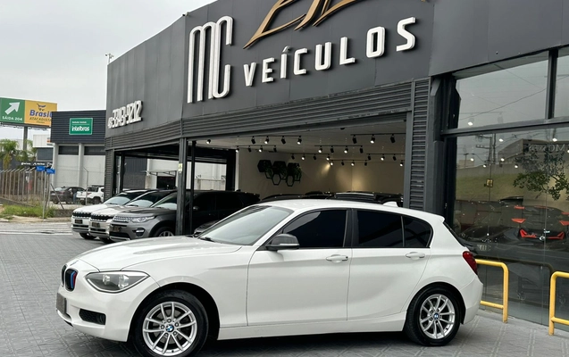 imagem-https://www.socarrao.com.br/sc-vehicle-images-prod/3432810/1787665869971-003_e26cf124fa8f0d3e5bb1a31c31e628c8.jpeg