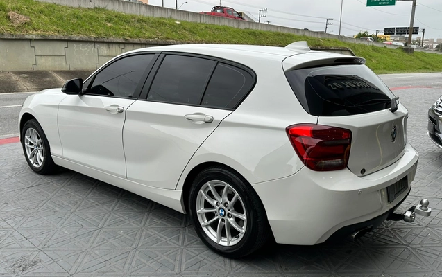 imagem-https://www.socarrao.com.br/sc-vehicle-images-prod/3432810/1787665869981-003_575febc58f0b2e2cbbeac3fdbe18693e.jpeg