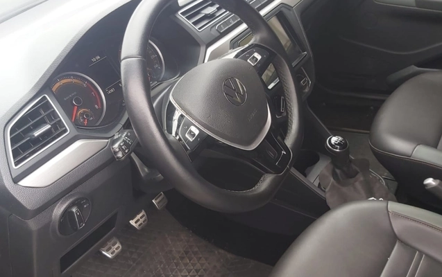 imagem-https://www.socarrao.com.br/sc-vehicle-images-prod/3432812/1787665897049-V2hhdHNBcHAgSW1hZ2UgMjAyNi0wOC0yNCBhdCAxNy4xNS40OSAoMTMpLmpwZWc.jpeg