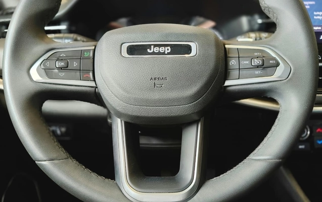 imagem-https://www.socarrao.com.br/sc-vehicle-images-prod/3432841/1787665999791-003_1ceed6c2e49967c98d3d9d51be2845a1.jpeg