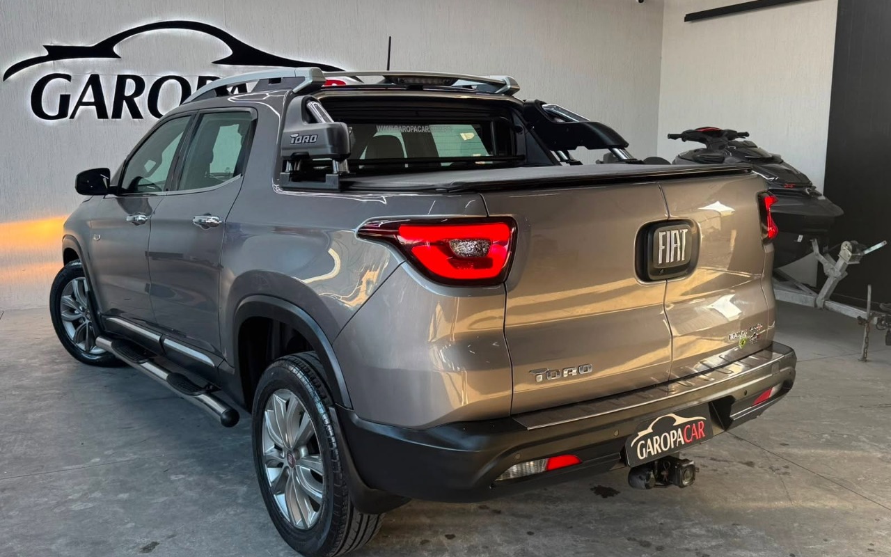 imagem-https://www.socarrao.com.br/sc-vehicle-images-prod/3432865/1787666053225-NzgwOTQ5NTY3XzE4NDU2NjgwNDQ2MTQzMDE1XzI5MDIzNTI1MjgyOTIyODI5NTVfbi5qcGc.jpg