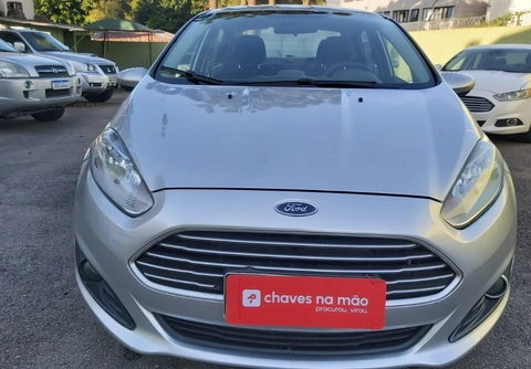 Ford Fiesta 2014 Prata — foto 1 de 3