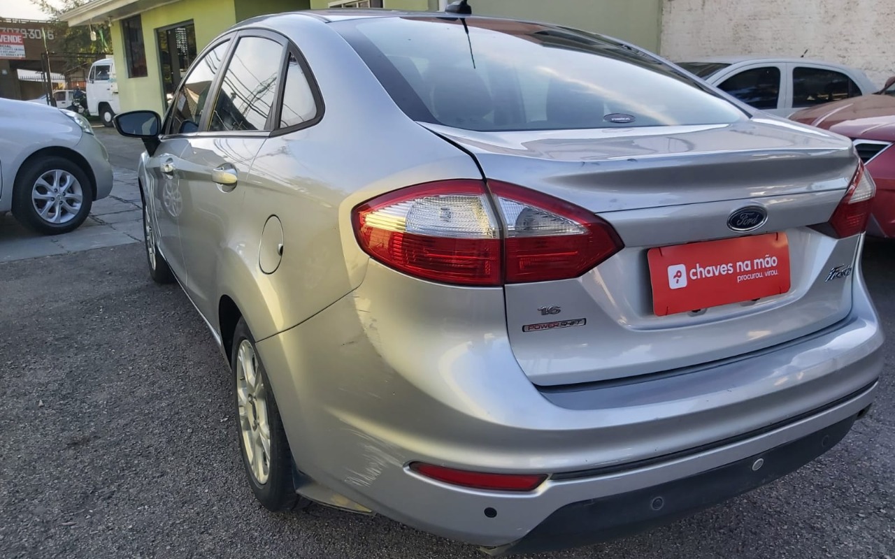imagem-https://www.socarrao.com.br/sc-vehicle-images-prod/3433027/1787666331821-V2hhdHNBcHAgSW1hZ2UgMjAyNi0wOC0yNCBhdCAxNy4xNi4xOSAoNikuanBlZw.jpeg