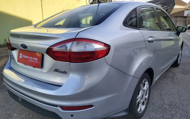 imagem-https://www.socarrao.com.br/sc-vehicle-images-prod/3433027/1787666331881-V2hhdHNBcHAgSW1hZ2UgMjAyNi0wOC0yNCBhdCAxNy4xNi4xOSAoNykuanBlZw.jpeg