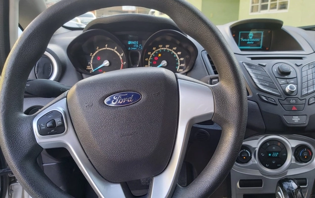imagem-https://www.socarrao.com.br/sc-vehicle-images-prod/3433027/1787666332535-V2hhdHNBcHAgSW1hZ2UgMjAyNi0wOC0yNCBhdCAxNy4xNi4xOSAoMTUpLmpwZWc.jpeg