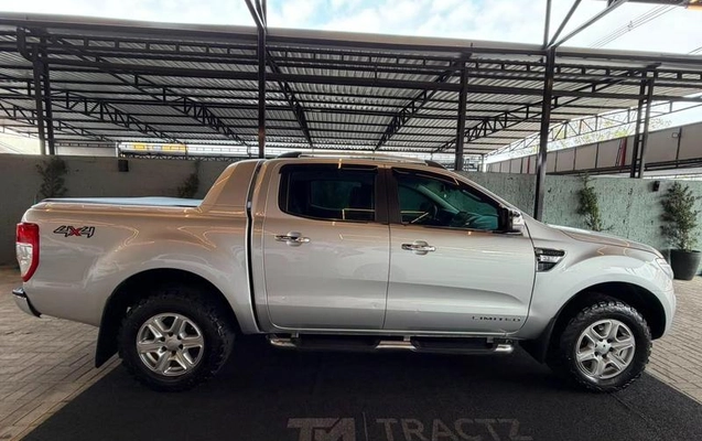 imagem-https://www.socarrao.com.br/sc-vehicle-images-prod/3433058/1787666450584-8413577_4_B_796b11f3bd.jpeg