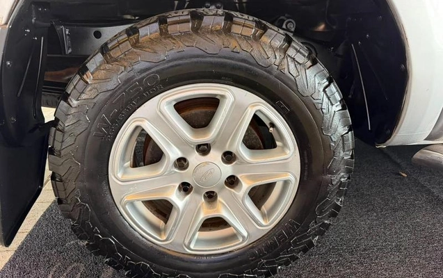 imagem-https://www.socarrao.com.br/sc-vehicle-images-prod/3433058/1787666450595-8413577_12_B_5248d3af4b.jpeg