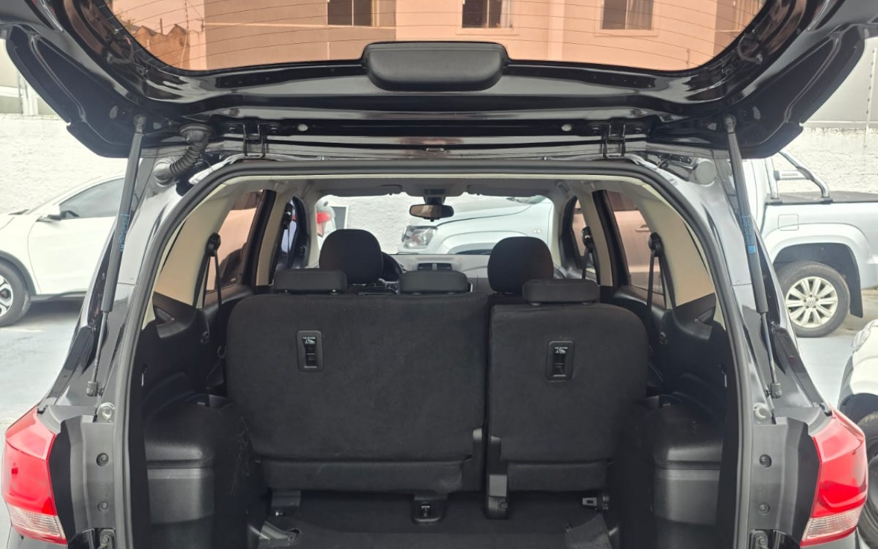 imagem-https://www.socarrao.com.br/sc-vehicle-images-prod/3433150/1787666581401-V2hhdHNBcHAgSW1hZ2UgMjAyNi0wNS0xOSBhdCAxMy4zMS4wOSAoMikuanBlZw.jpeg