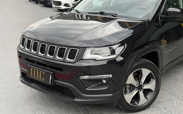 imagem-https://www.socarrao.com.br/sc-vehicle-images-prod/3433155/1787666649286-003_091772cac951b0ca56fb2fd9b203dd1f.jpeg