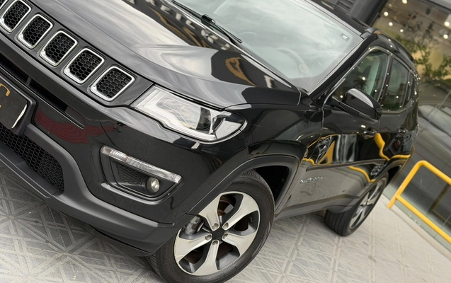 imagem-https://www.socarrao.com.br/sc-vehicle-images-prod/3433155/1787666649287-003_f0db7b8388a43542717f00fafceb4c67.jpeg