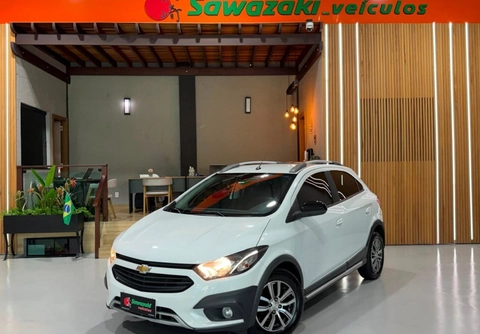 Chevrolet Onix 2018 Branco — foto 1 de 3