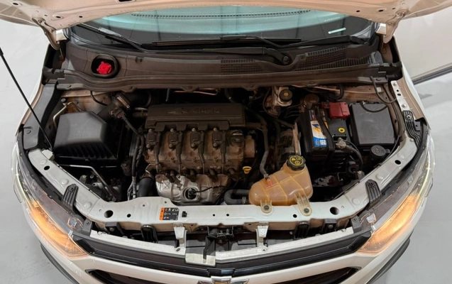 imagem-https://www.socarrao.com.br/sc-vehicle-images-prod/3433345/1787667201607-vehicle_image_1787667174_9cd66eac3c6fc5e645aee5aea930482a.jpeg