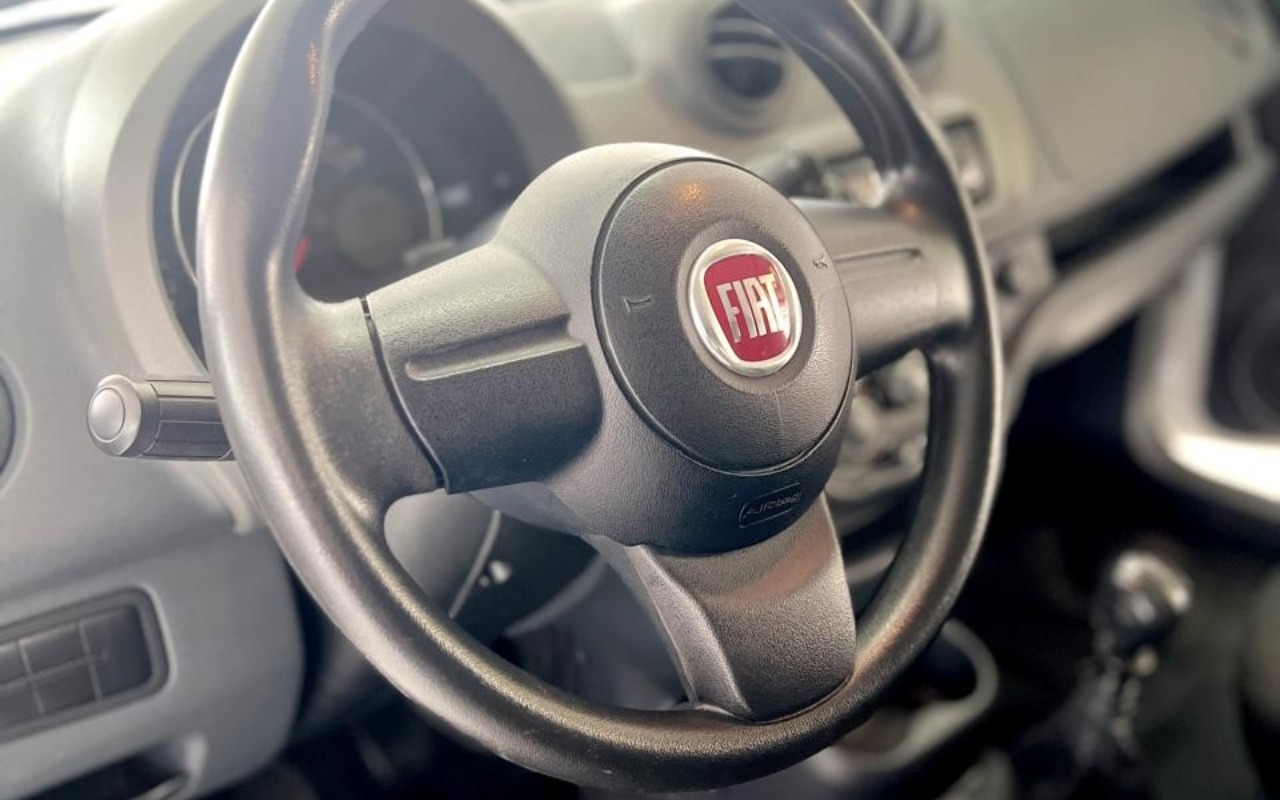 imagem-https://www.socarrao.com.br/sc-vehicle-images-prod/3433371/1787761327726-OS5qcGVn.jpeg
