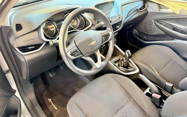 imagem-https://www.socarrao.com.br/sc-vehicle-images-prod/3433380/1788459979168-8411864_6_B_ce82db525e.jpeg