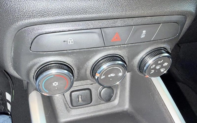 imagem-https://www.socarrao.com.br/sc-vehicle-images-prod/3433380/1788459979174-8411864_2_B_60a69fd780.jpeg